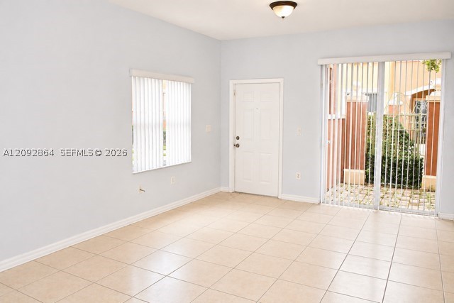 10666 SW 7th St #2106, Pembroke Pines FL 33025
