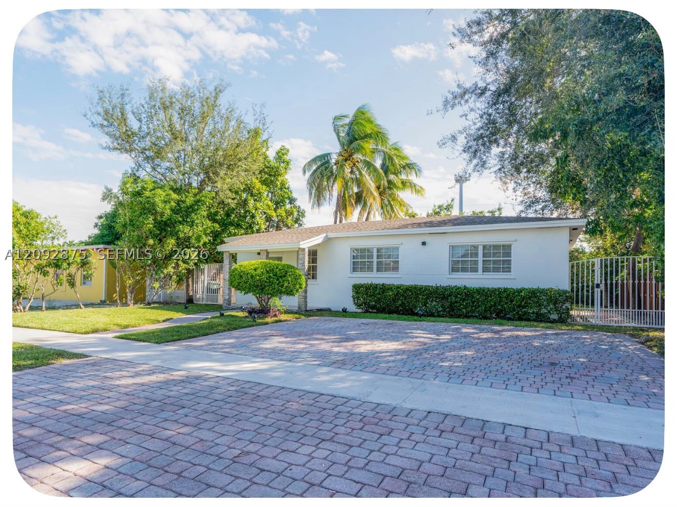 3811 NW 66th Ave, Virginia Gardens FL 33166