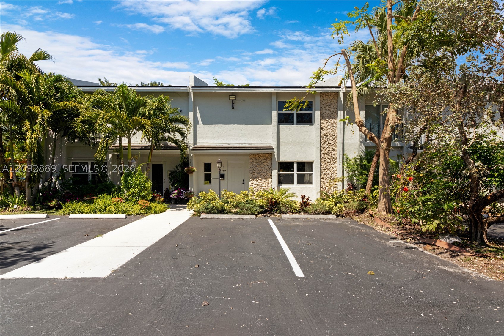 6217 SW 78th St #2B, South Miami FL 33143