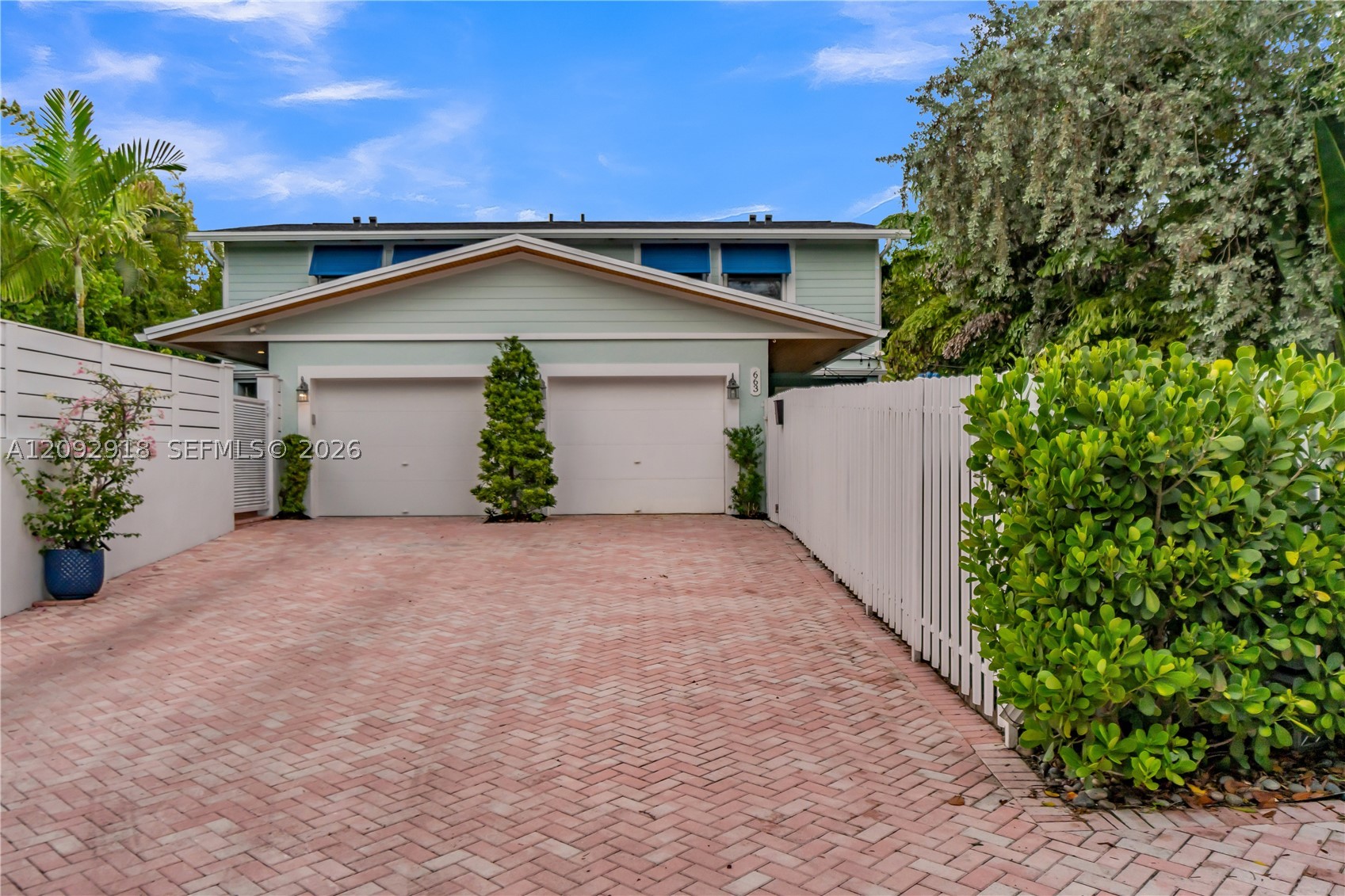 663 Ponce De Leon Dr #2, Fort Lauderdale FL 33316