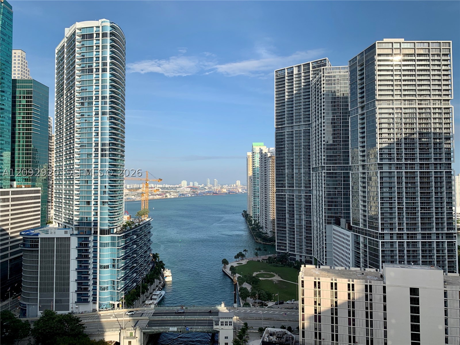31 SE 5th St #2806, Miami FL 33131
