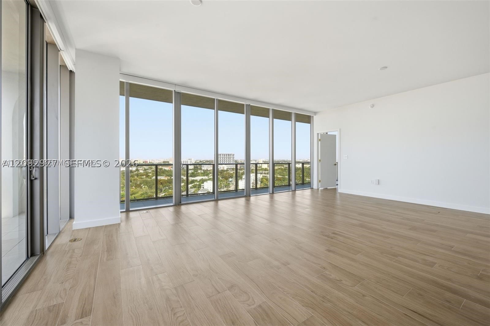 2678 Tigertail Ave #1501, Miami FL 33133