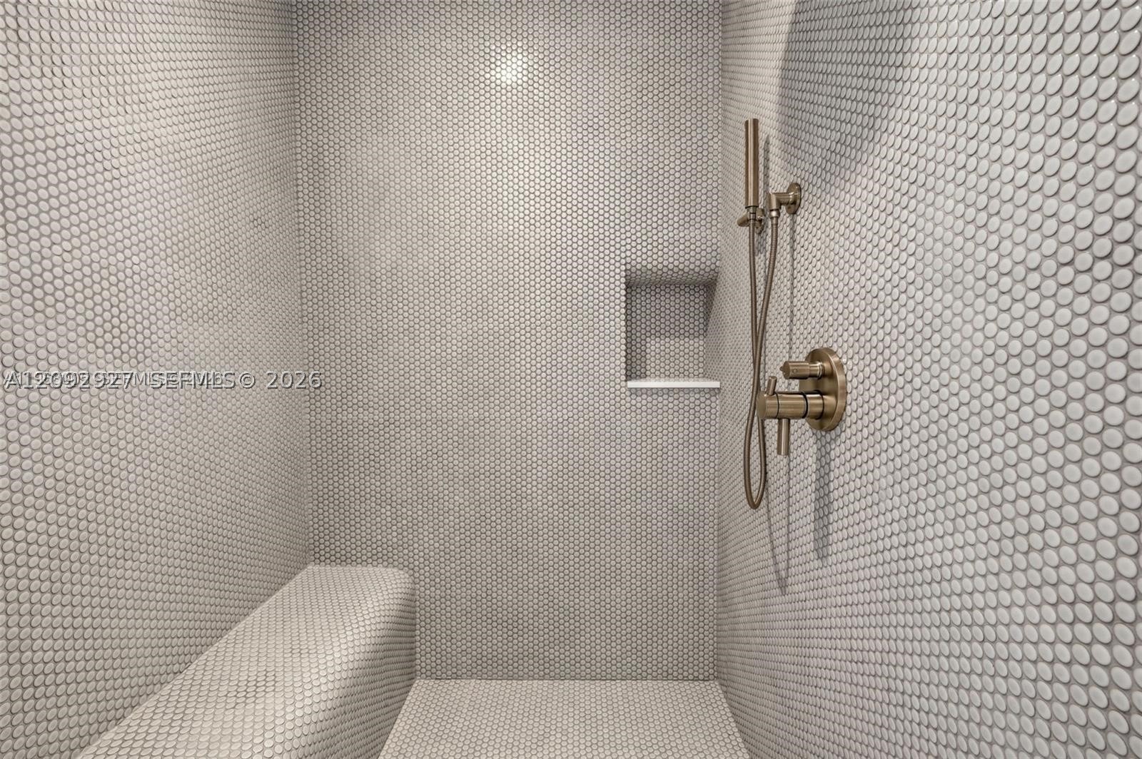 2678 Tigertail Ave #1501, Miami FL 33133