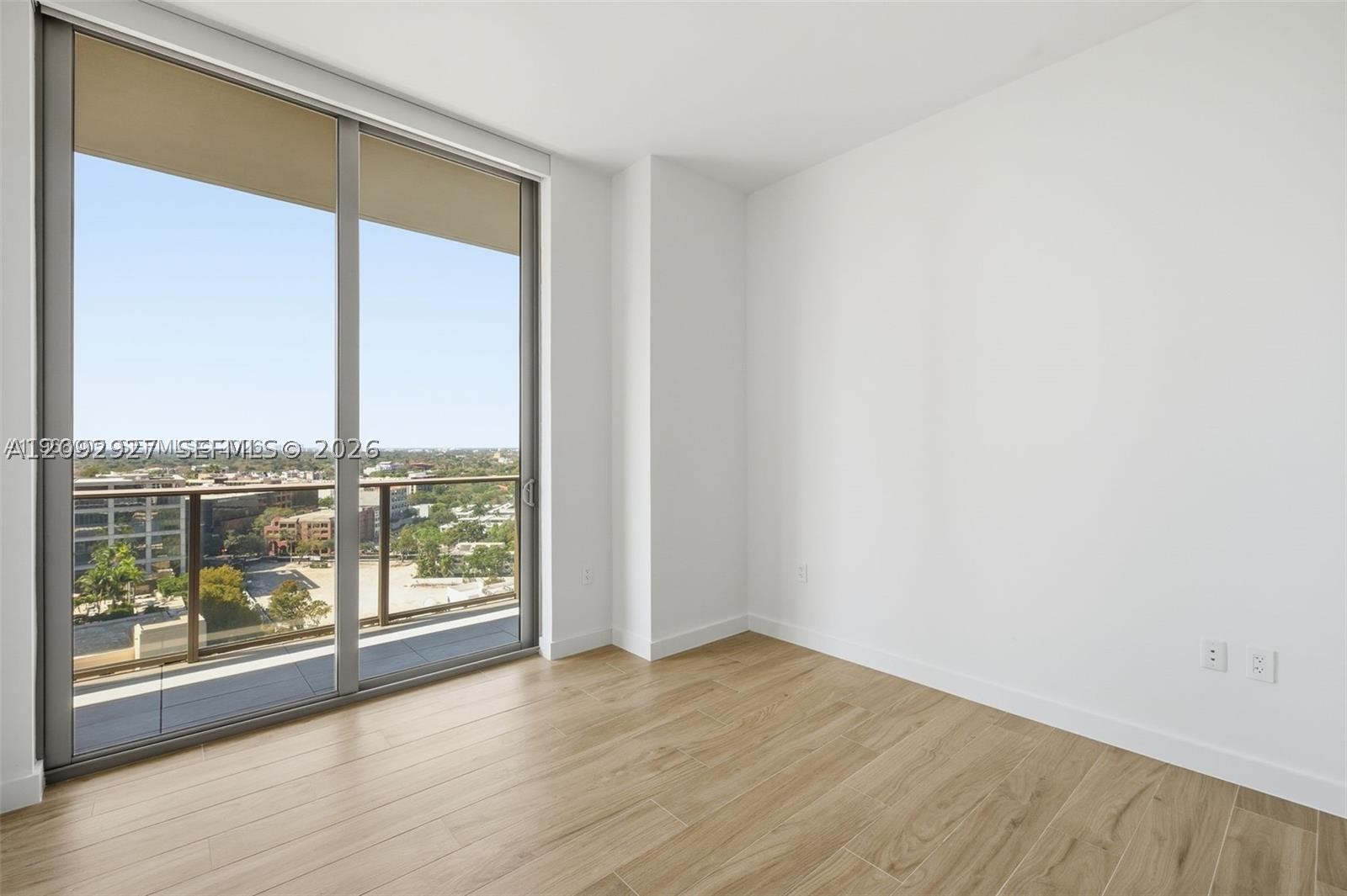2678 Tigertail Ave #1501, Miami FL 33133