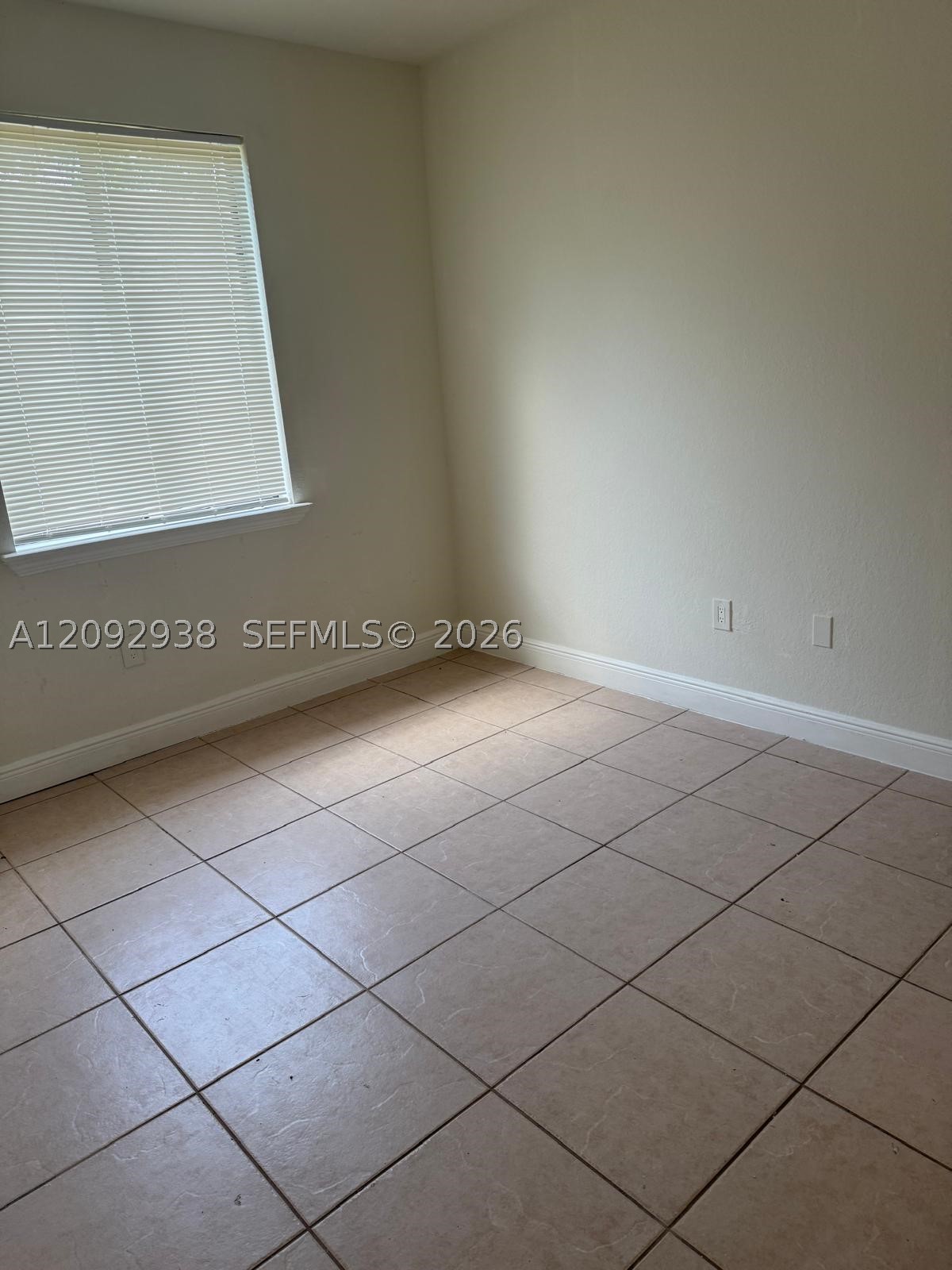 372 SW 2nd St #-, Florida City FL 33034