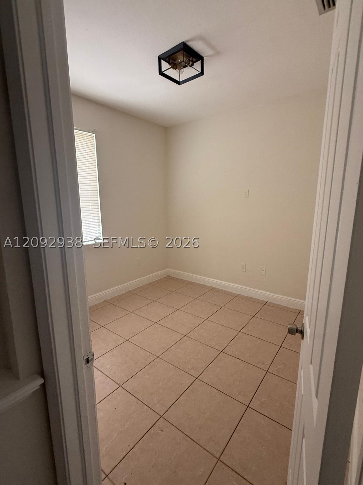 372 SW 2nd St #-, Florida City FL 33034