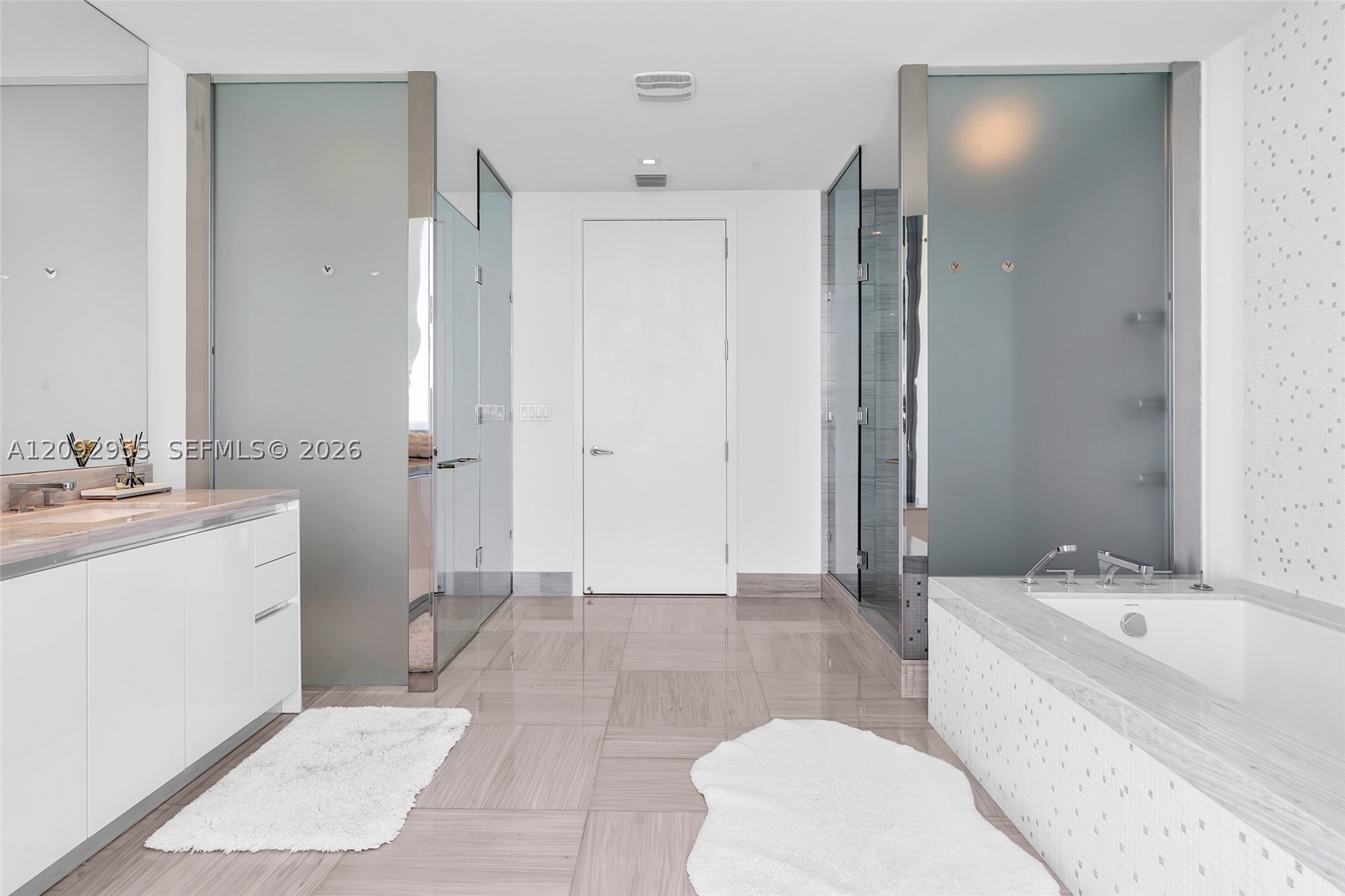 16901 Collins Ave #3203, Sunny Isles Beach FL 33160