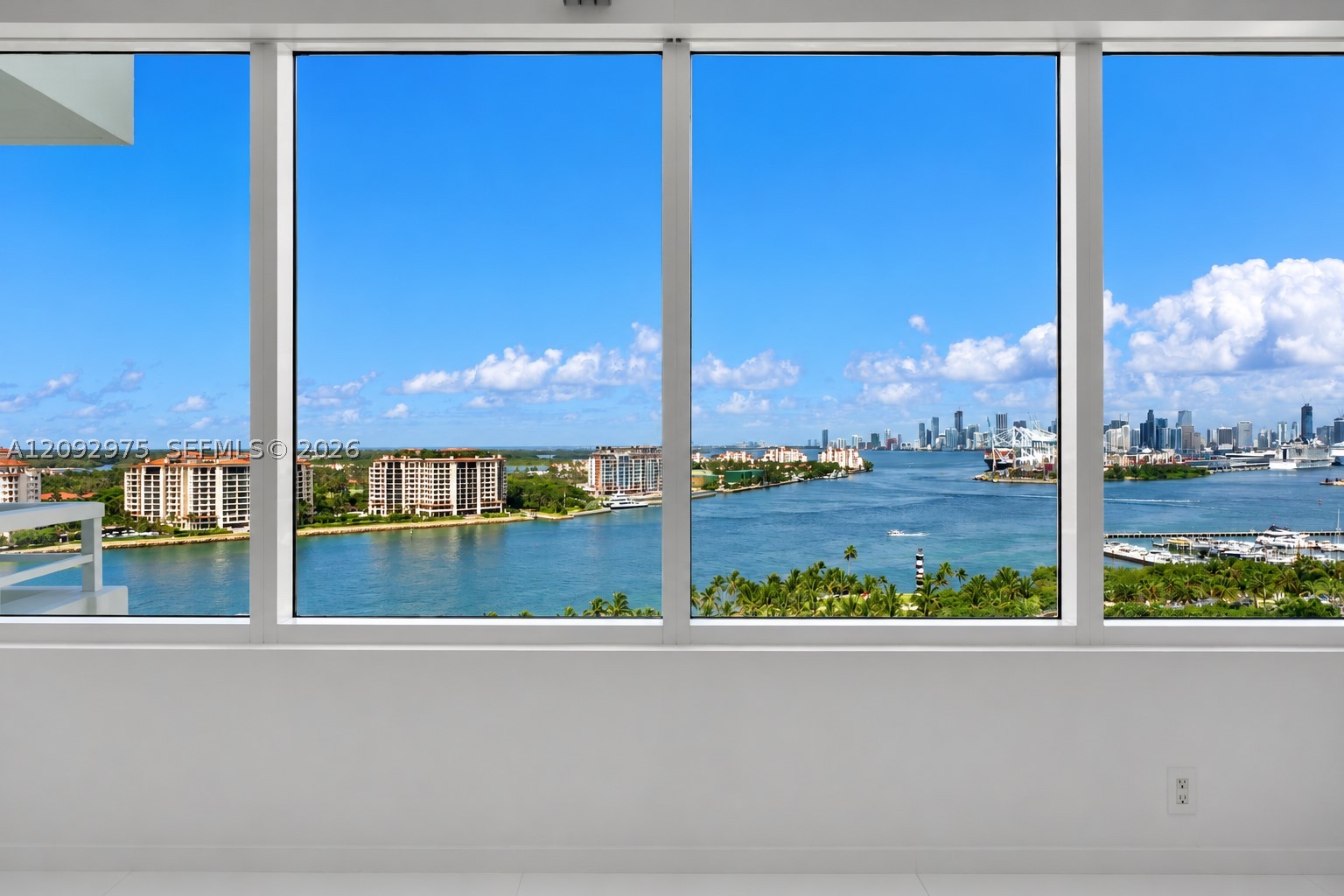 400 S Pointe Dr #1805, Miami Beach FL 33139