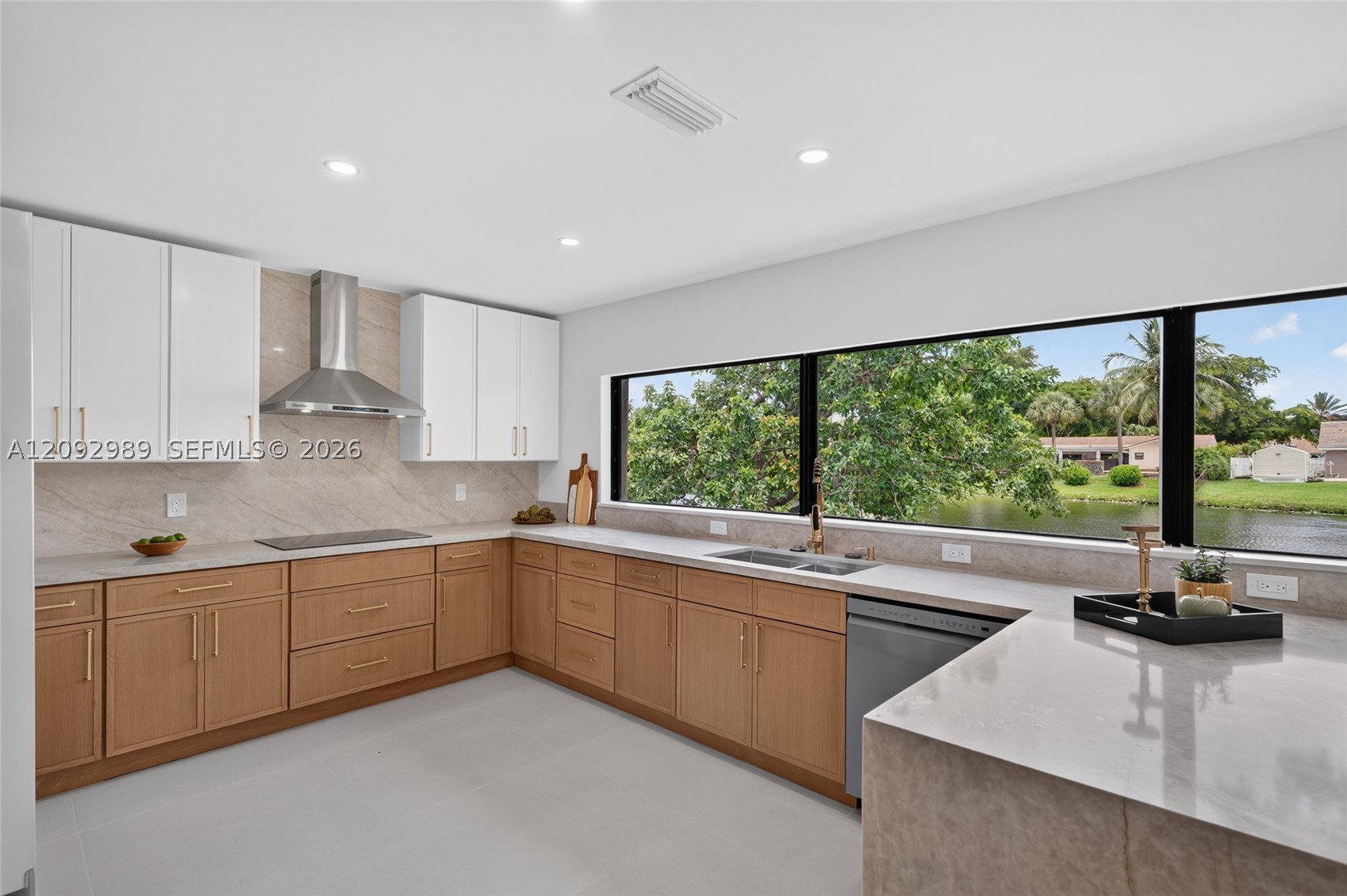 8668 SW 50th St, Cooper City FL 33328