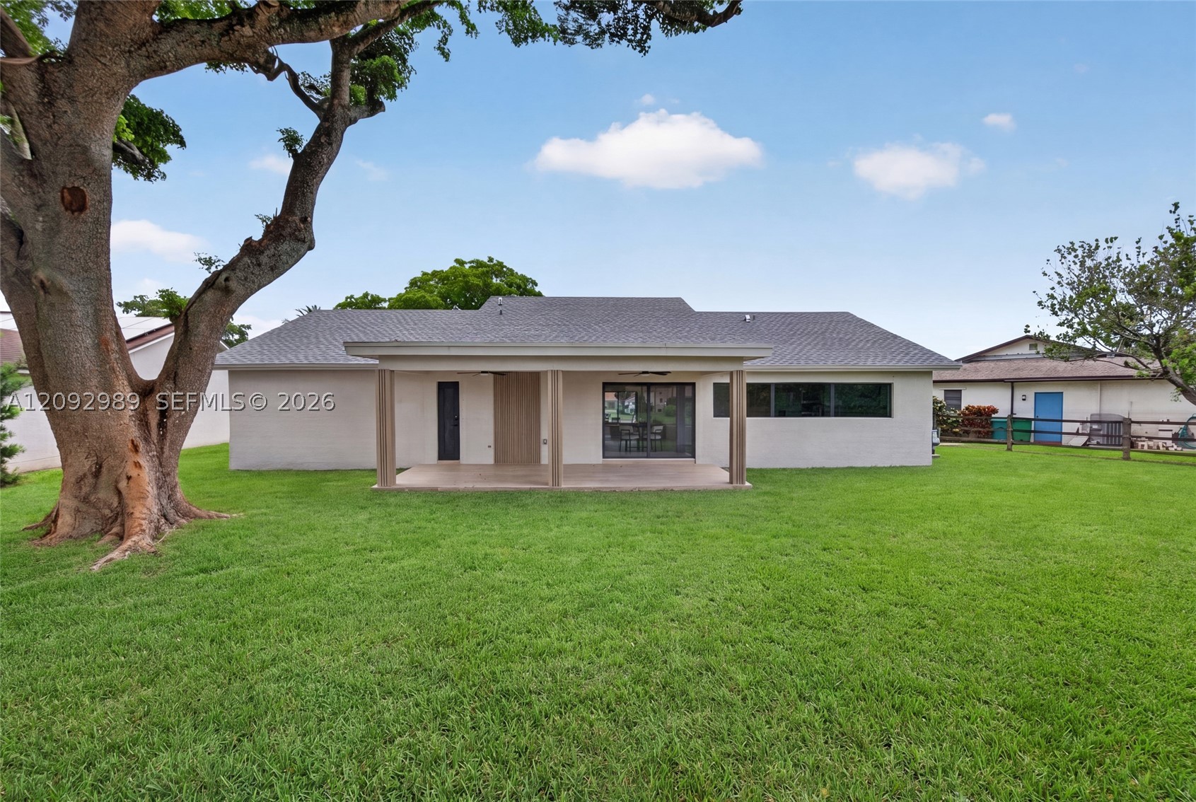 8668 SW 50th St, Cooper City FL 33328