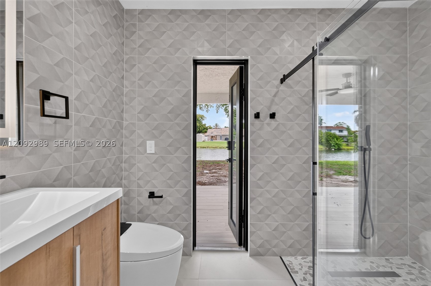 8668 SW 50th St, Cooper City FL 33328