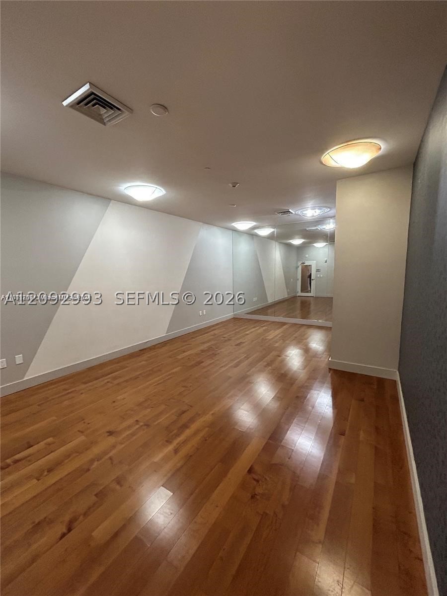 600 NE 27th St #3003, Miami FL 33137