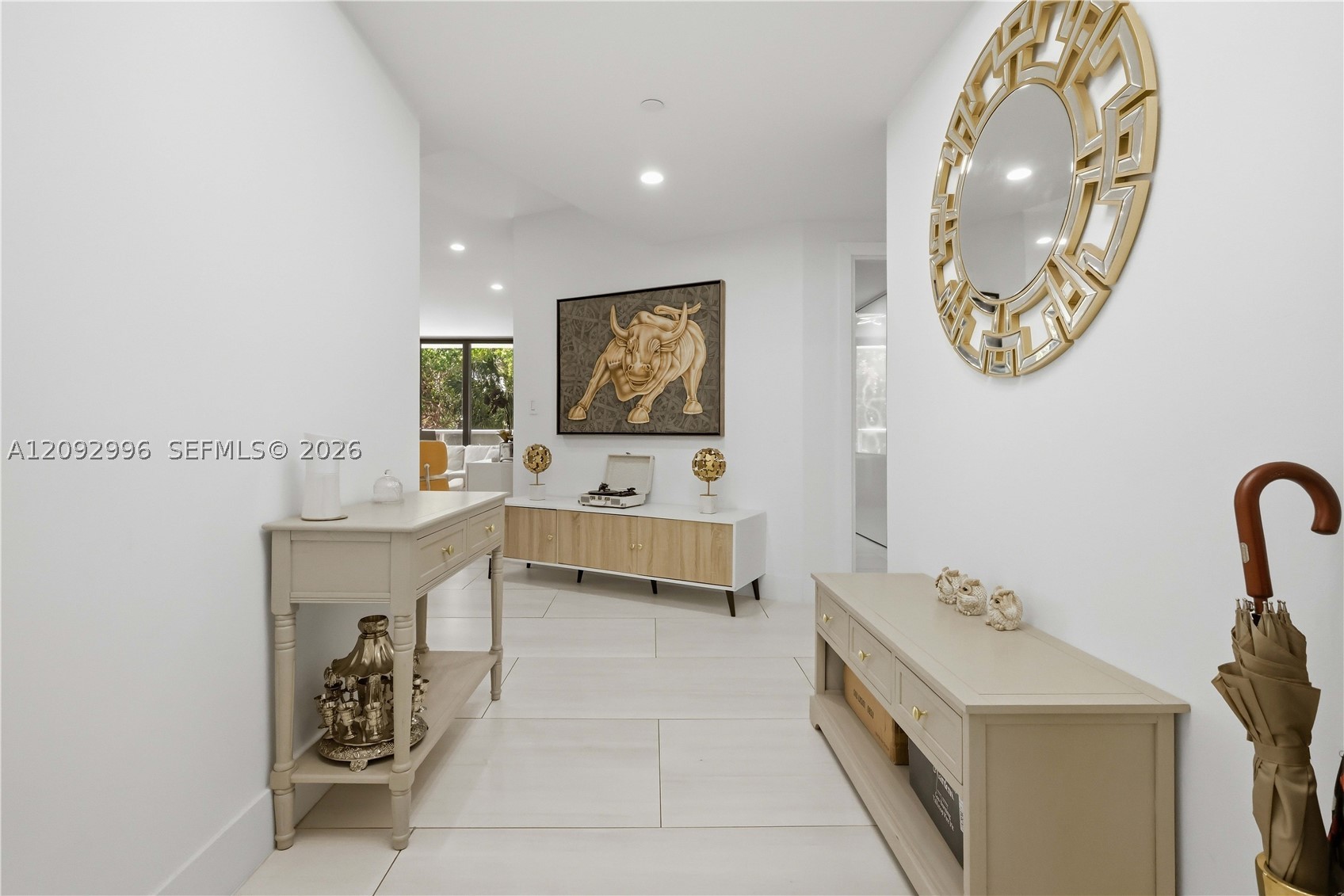 20281 E Country Club Dr #307, Aventura FL 33180