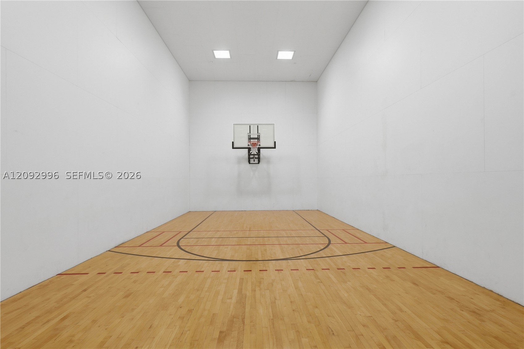 20281 E Country Club Dr #307, Aventura FL 33180