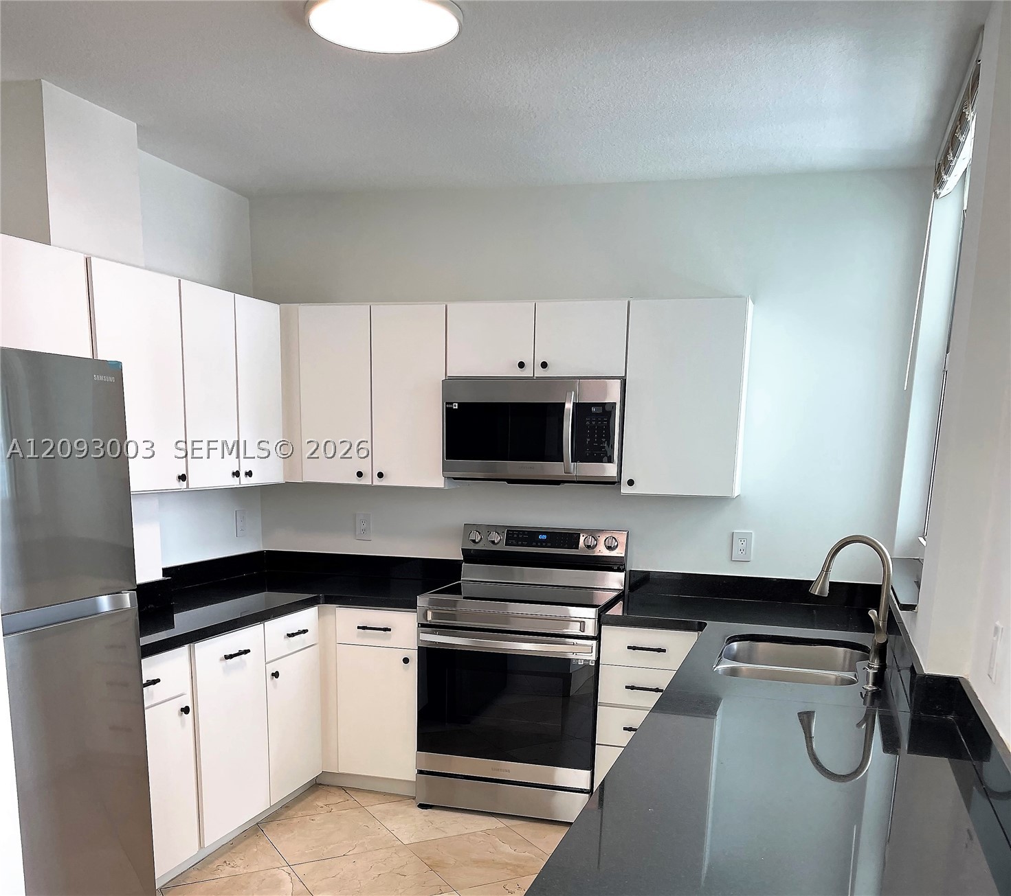 1250 S Miami Ave #2906, Miami FL 33130