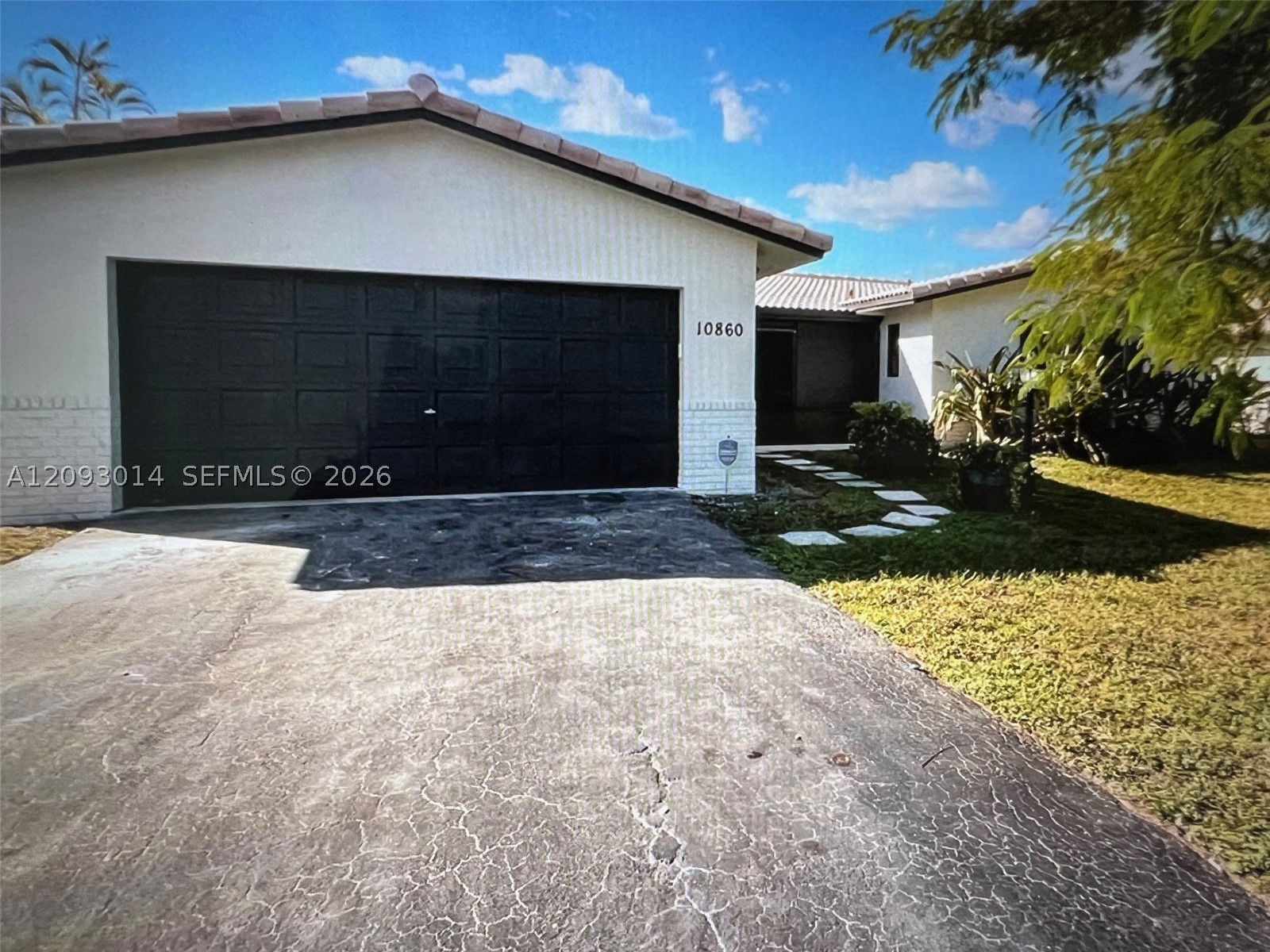 10860 NW 40th St, Coral Springs FL 33065