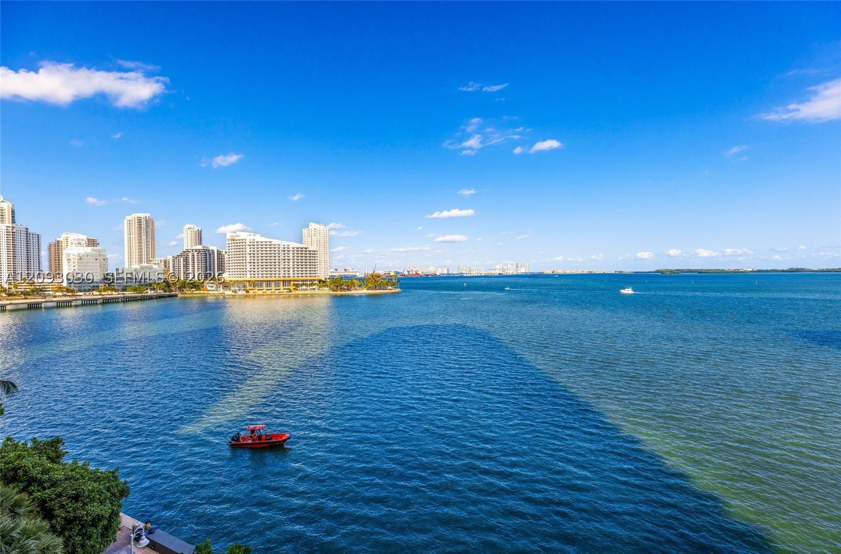 1155 Brickell Bay Dr #2207, Miami FL 33131