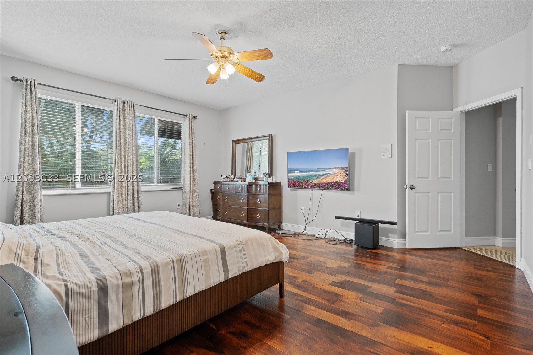12724 NW 18th Ct, Pembroke Pines FL 33028