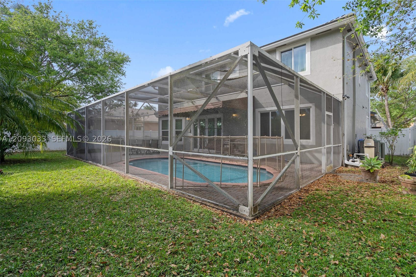 12724 NW 18th Ct, Pembroke Pines FL 33028