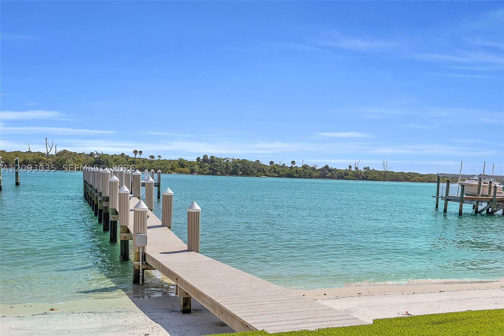 18119 SE Federal Hwy, Jupiter FL 33469