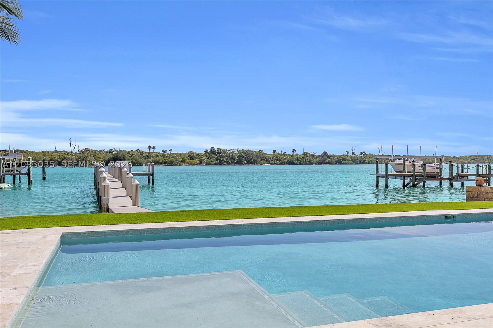 18119 SE Federal Hwy, Jupiter FL 33469