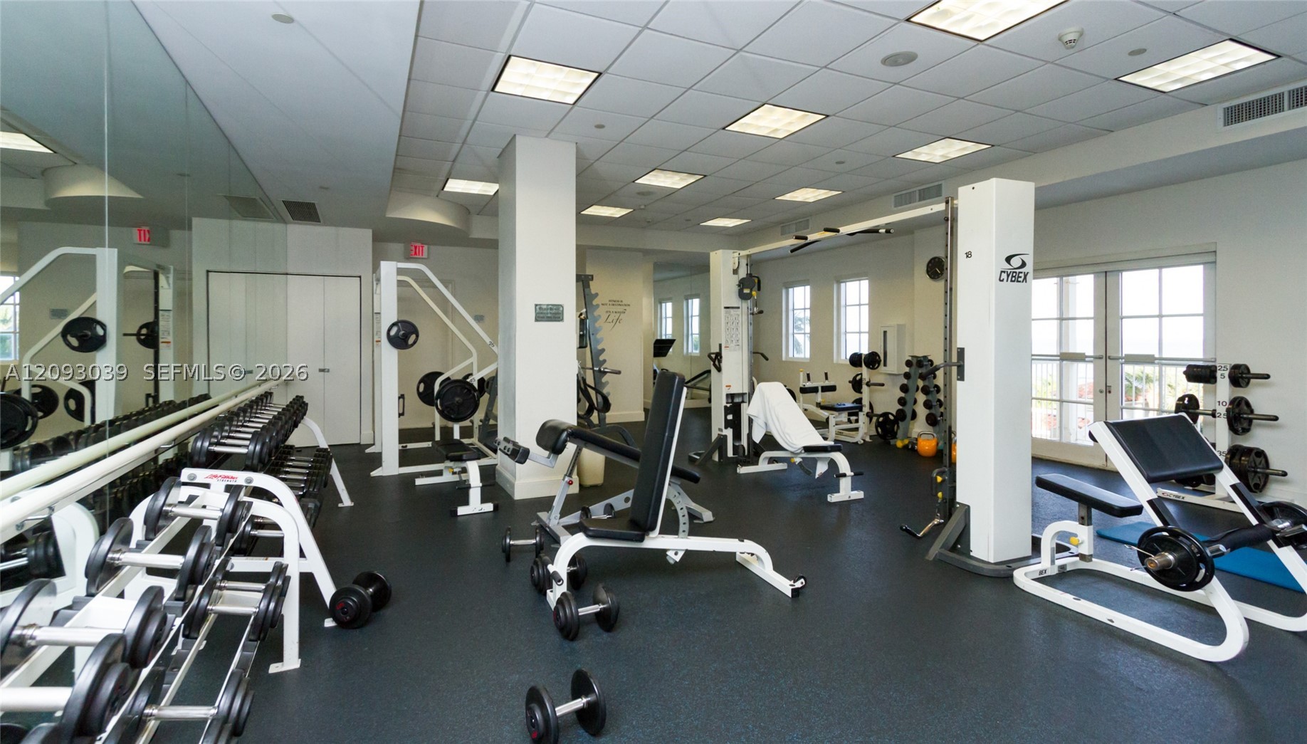 4775 Collins Ave #3203, Miami Beach FL 33140