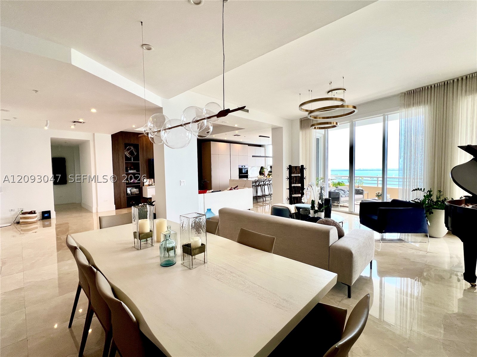 848 Brickell Key Dr #4505, Miami FL 33131