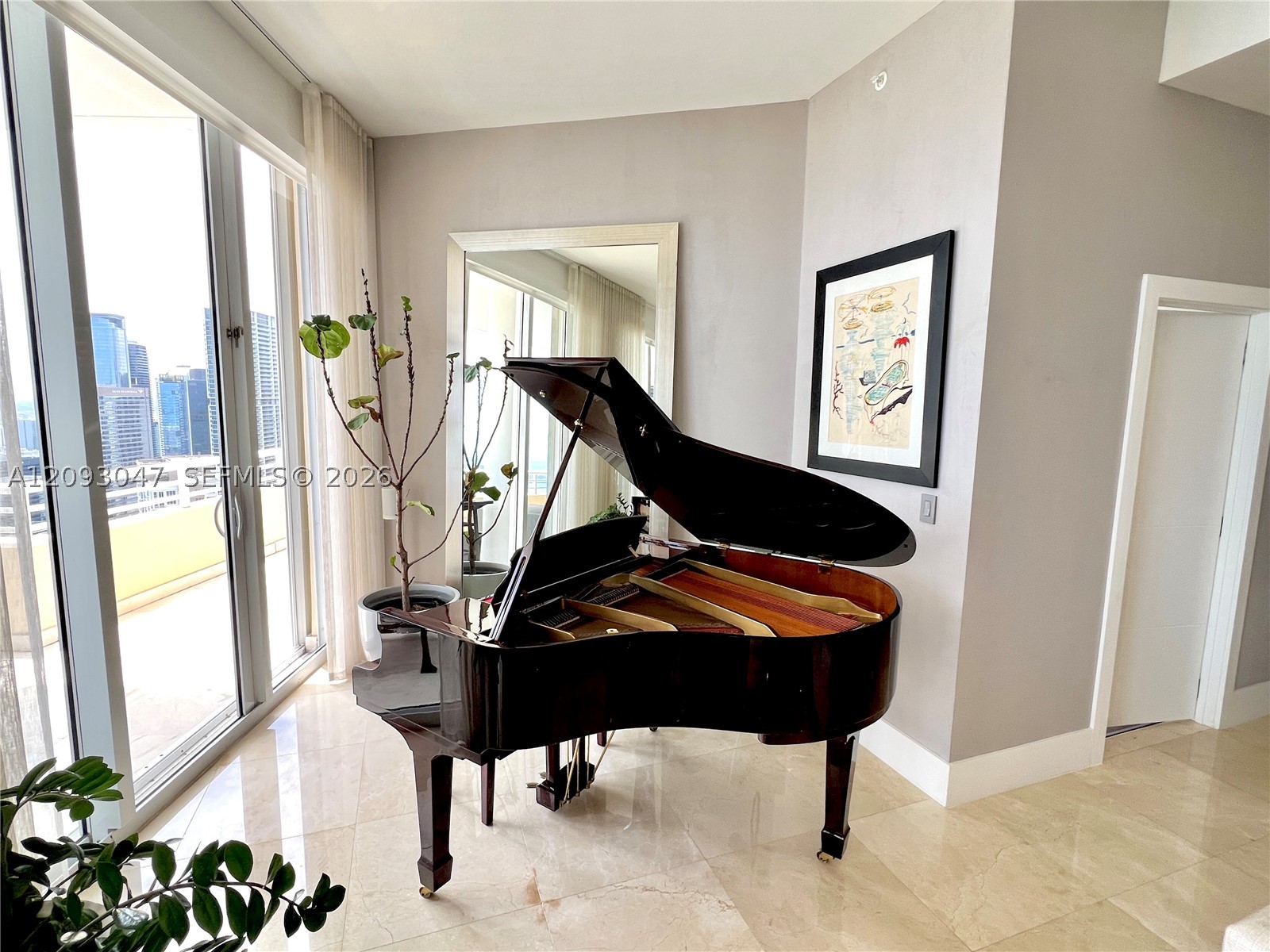 848 Brickell Key Dr #4505, Miami FL 33131