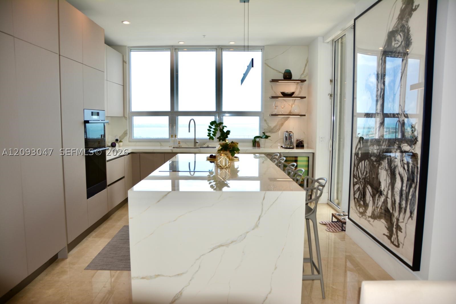 848 Brickell Key Dr #4505, Miami FL 33131