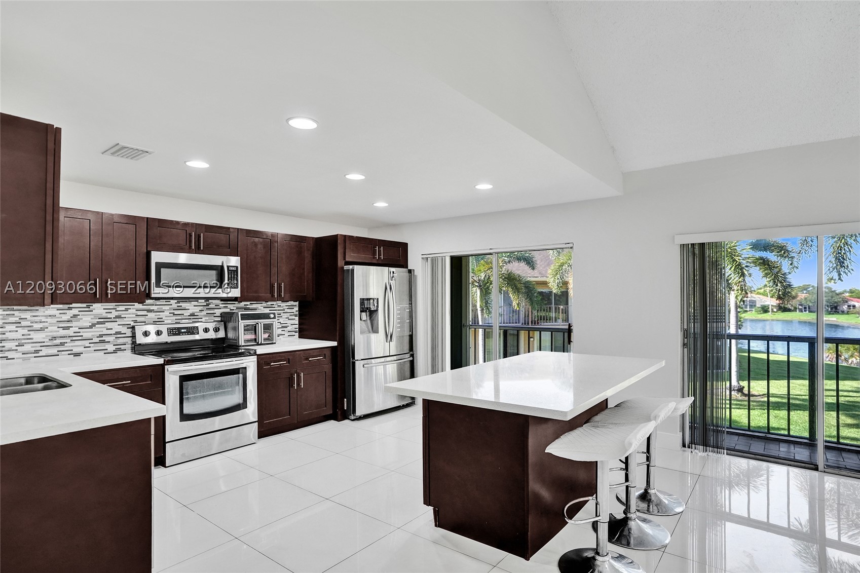 7581 NW 86th Ter #201, Tamarac FL 33321