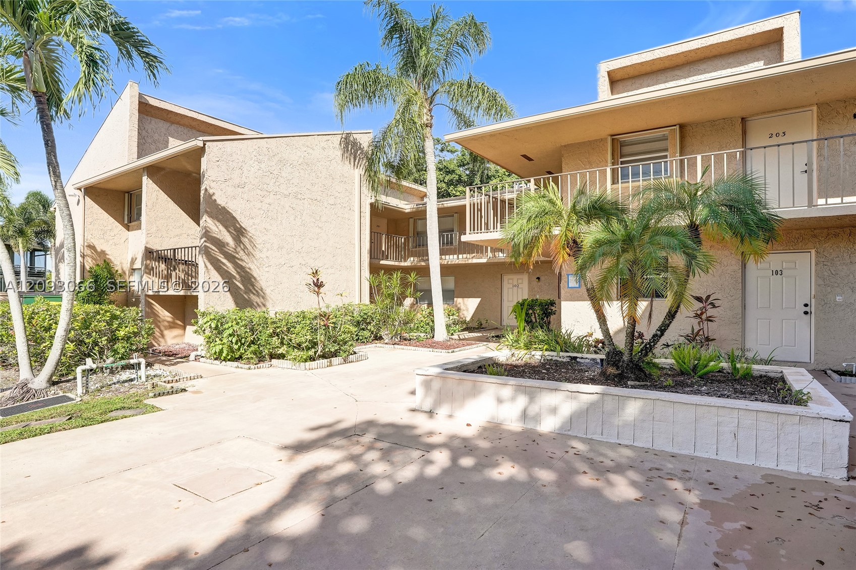 7581 NW 86th Ter #201, Tamarac FL 33321