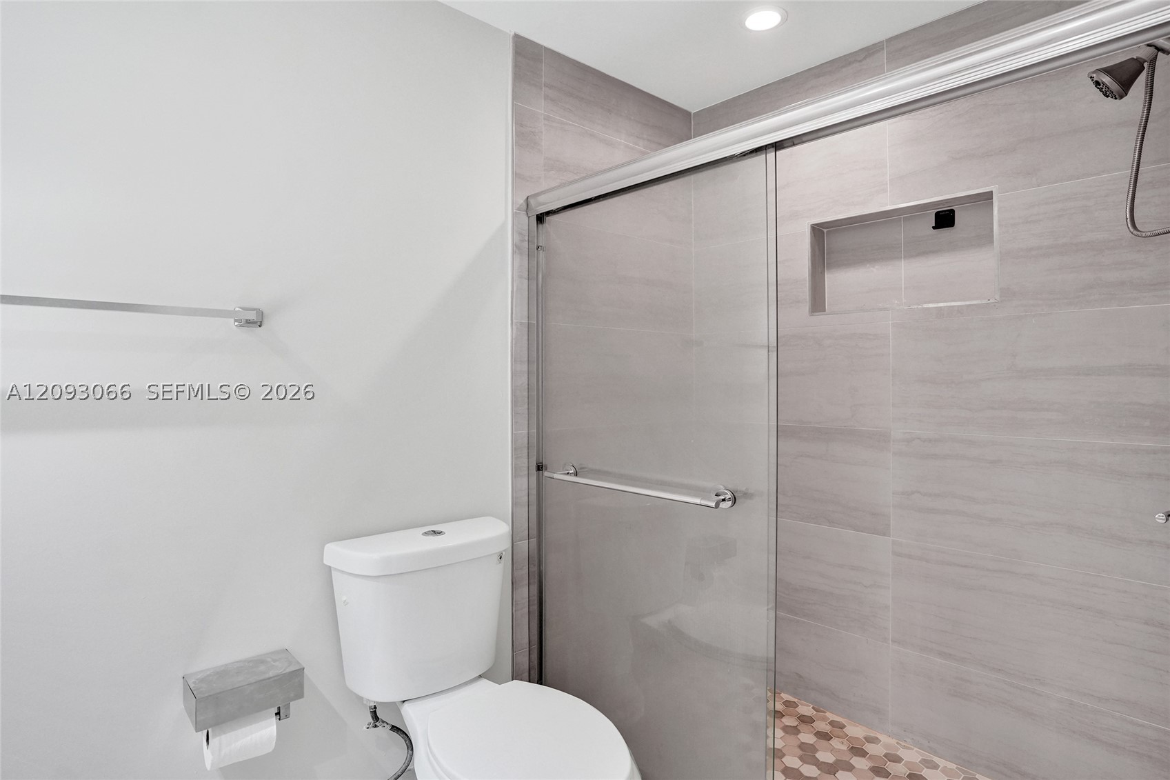 7581 NW 86th Ter #201, Tamarac FL 33321