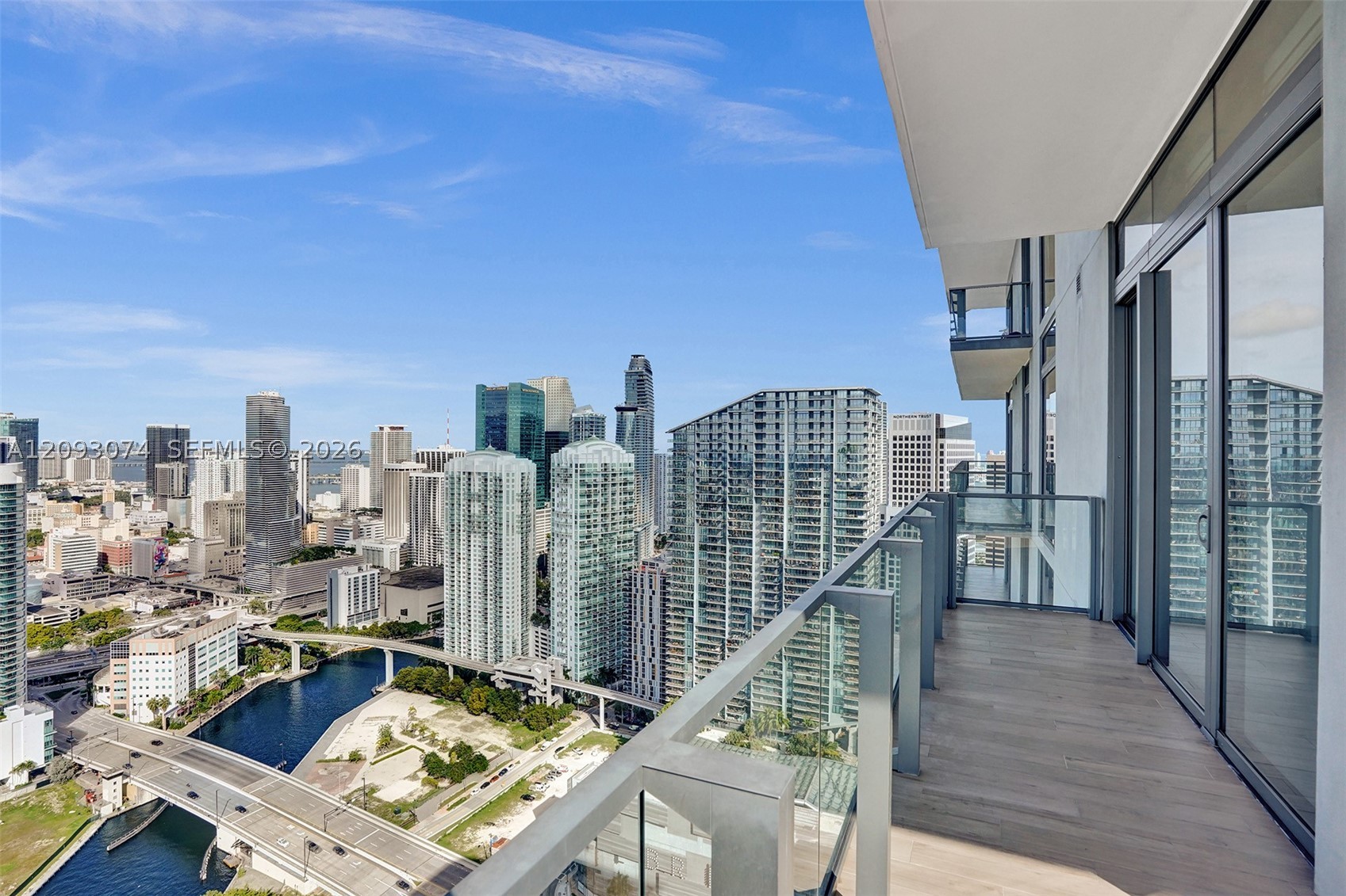 88 SW 7th St #4011, Miami FL 33130