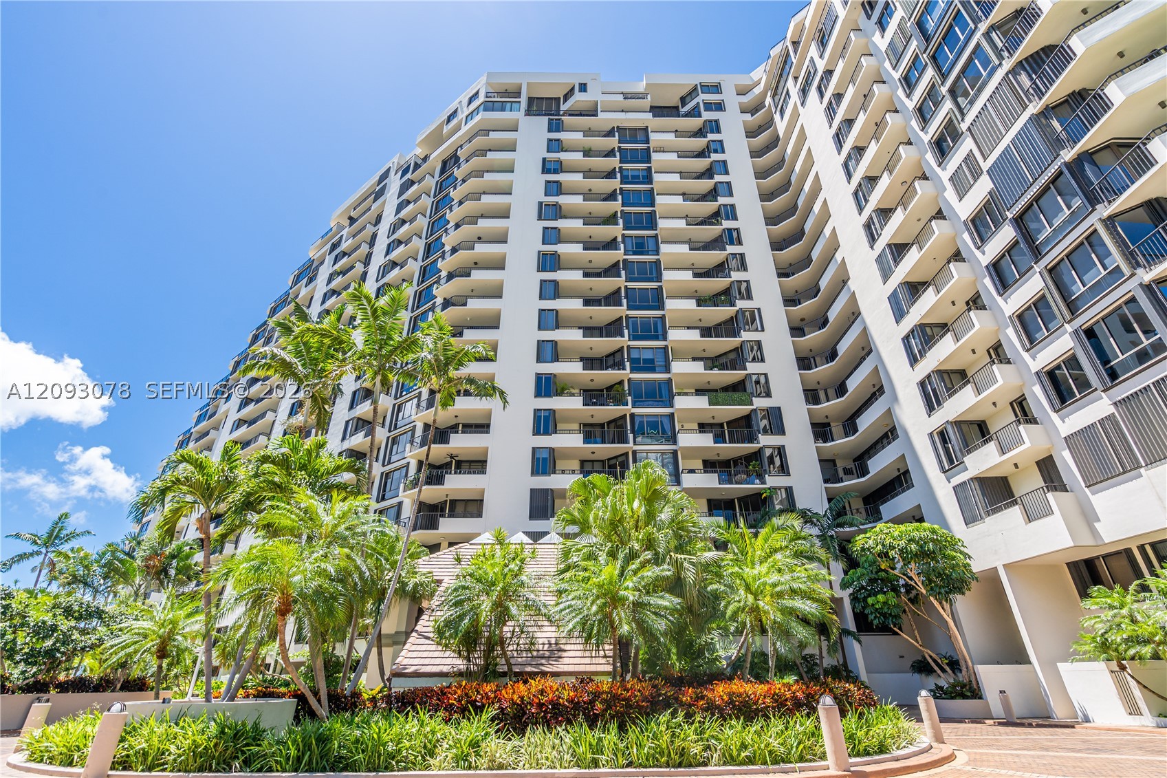 520 Brickell Key Dr #A700, Miami FL 33131