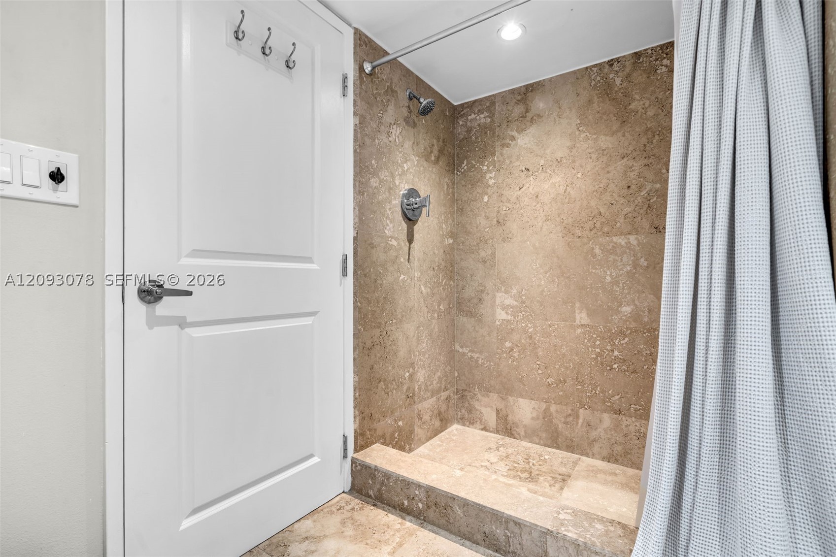 520 Brickell Key Dr #A700, Miami FL 33131