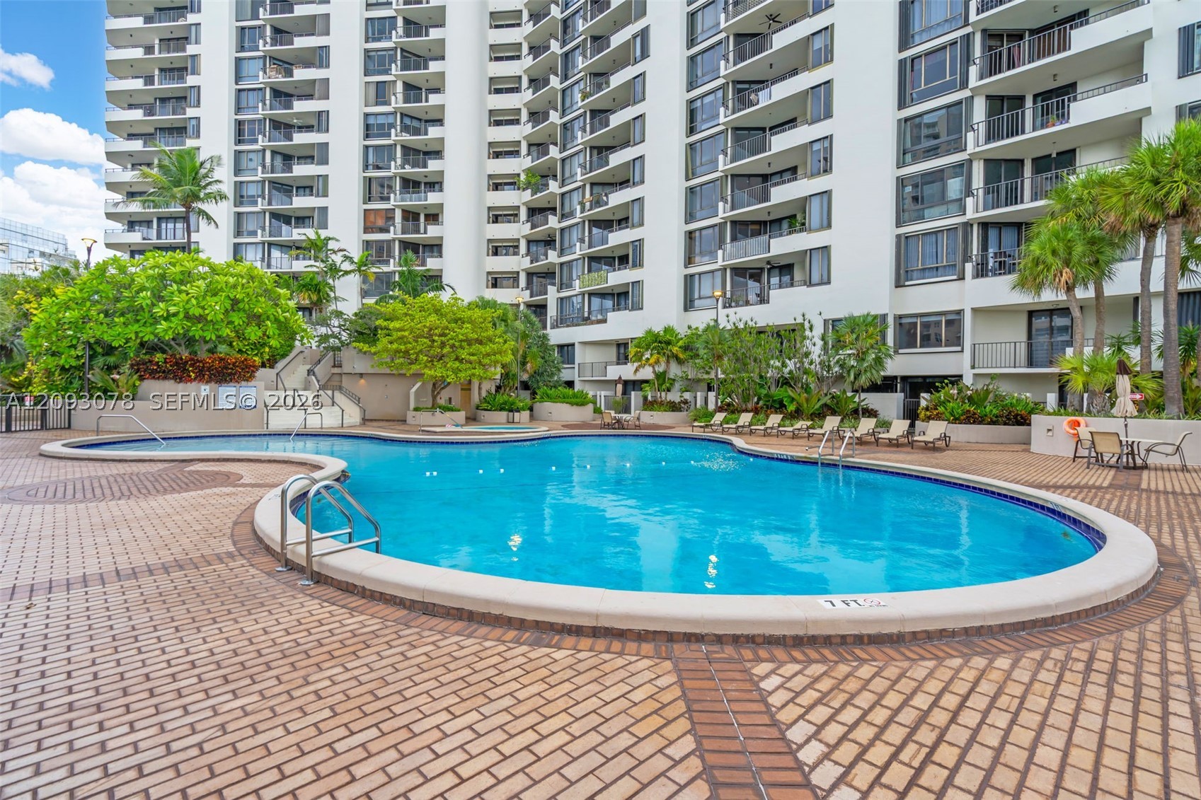520 Brickell Key Dr #A700, Miami FL 33131