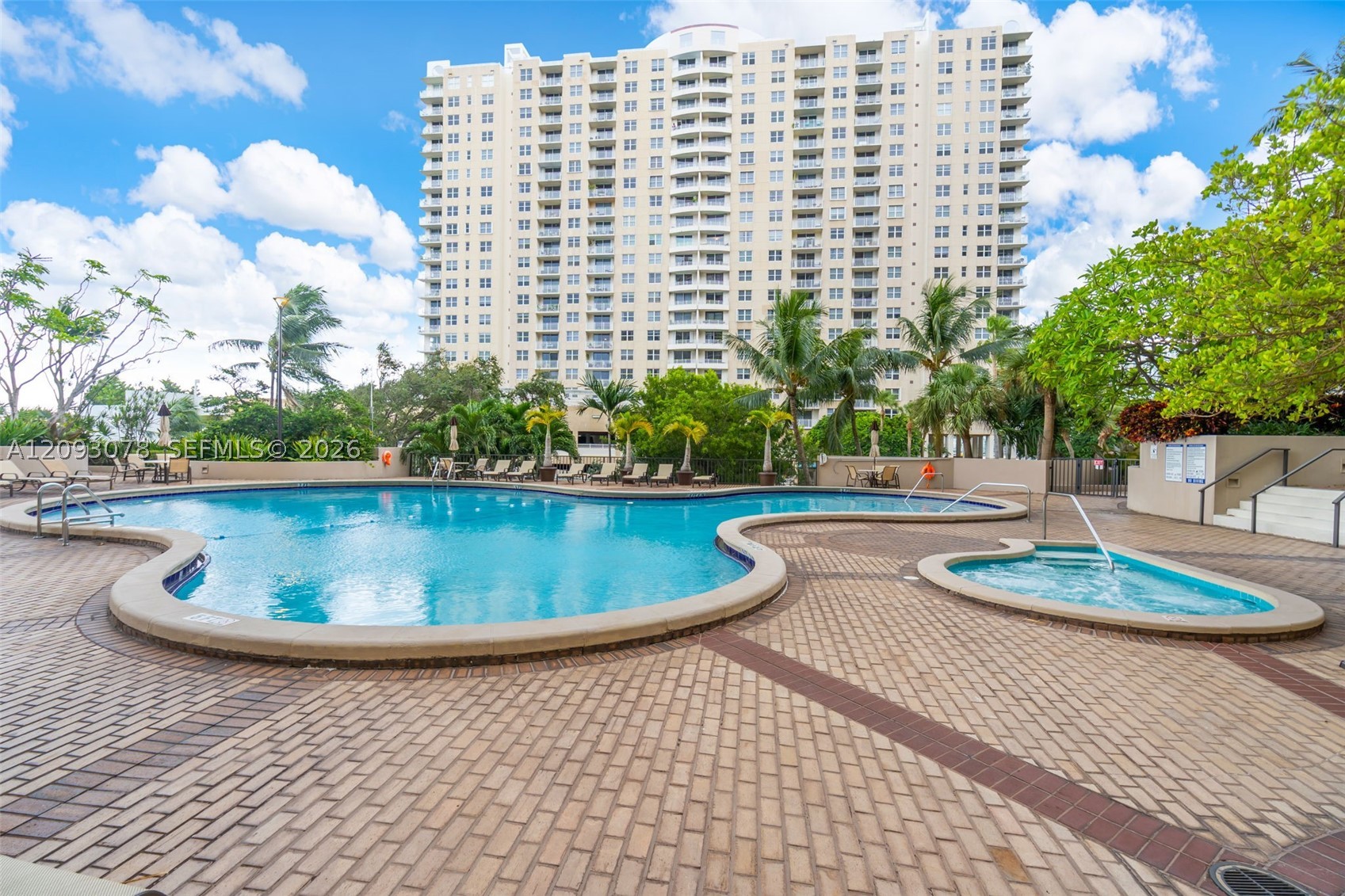 520 Brickell Key Dr #A700, Miami FL 33131