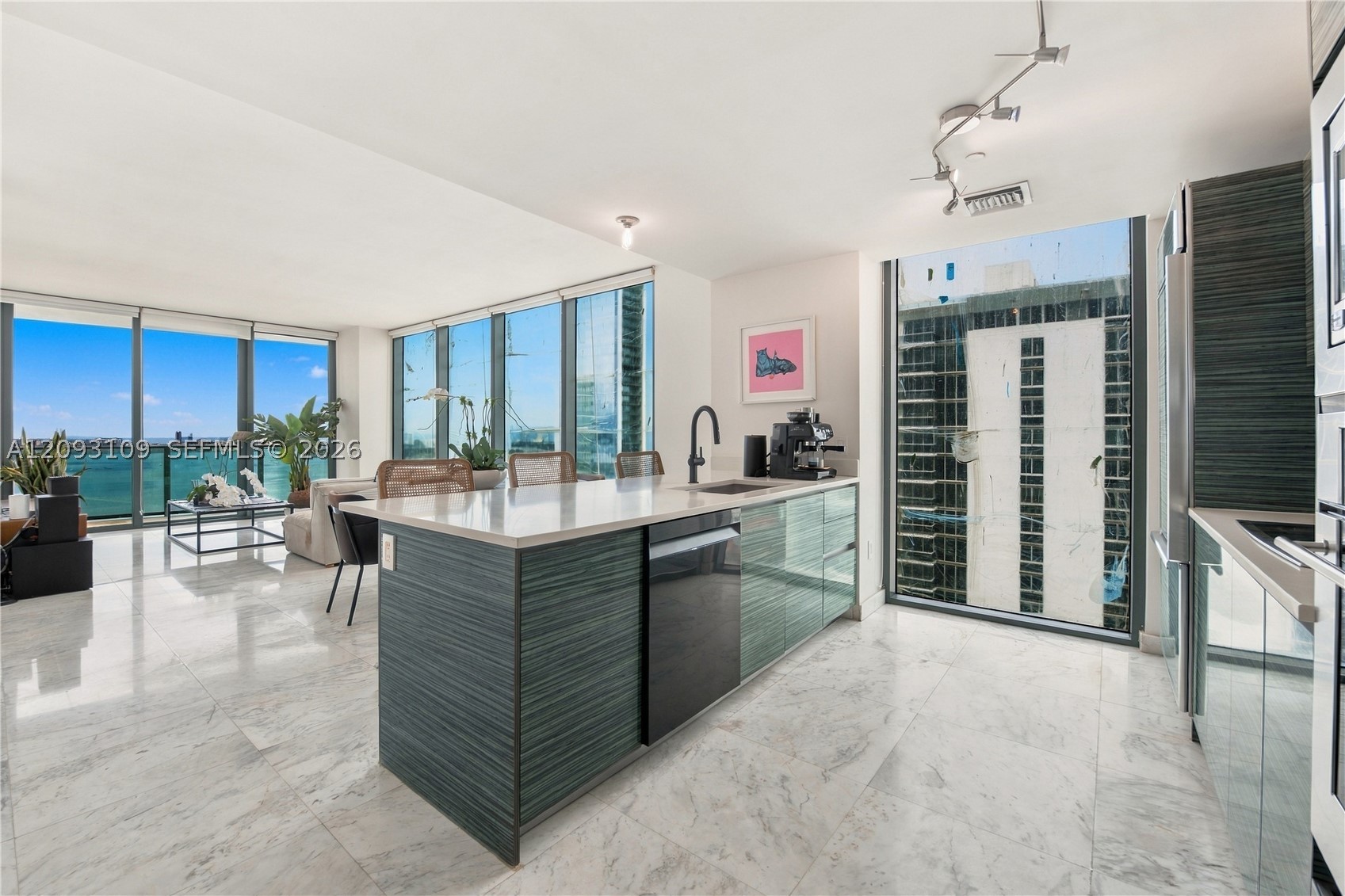460 NE 28th St #3308, Miami FL 33137