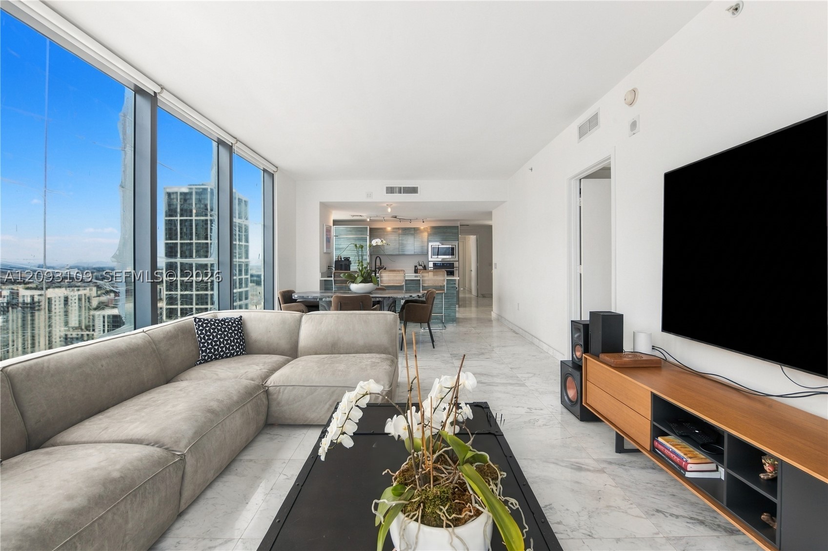 460 NE 28th St #3308, Miami FL 33137
