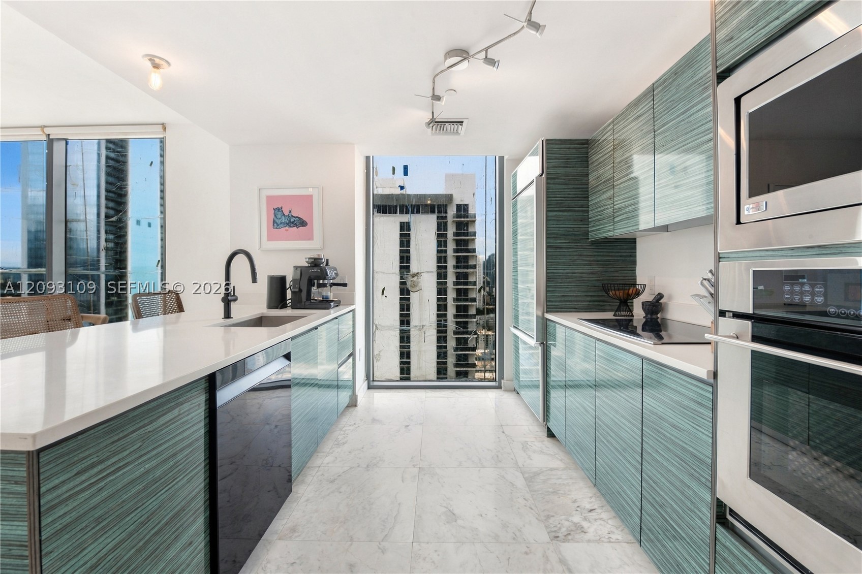 460 NE 28th St #3308, Miami FL 33137