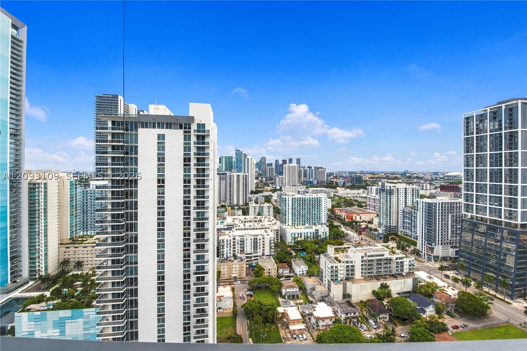 460 NE 28th St #3308, Miami FL 33137