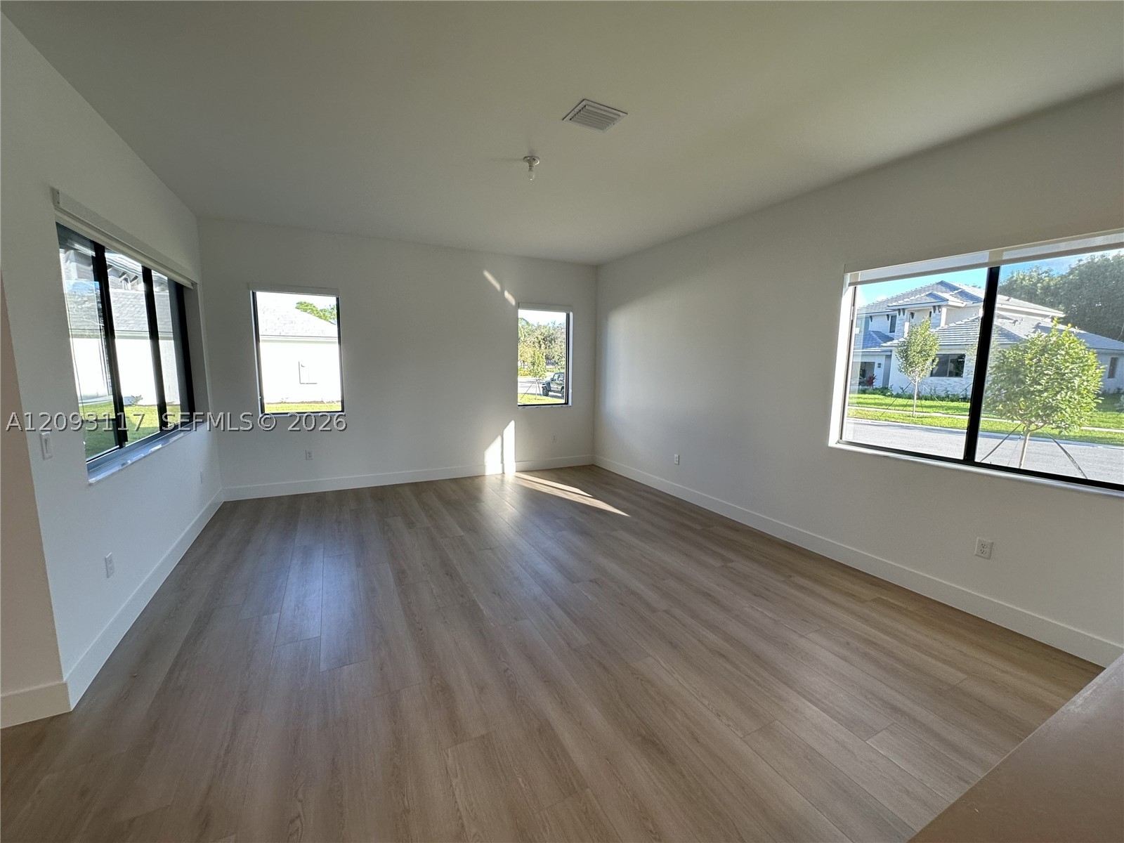 5796 SW 104th Ter, Cooper City FL 33328