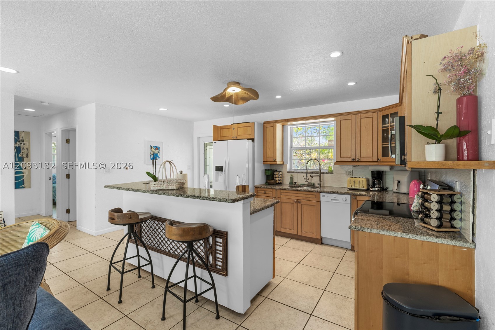 809 SE 14th Dr, Deerfield Beach FL 33441