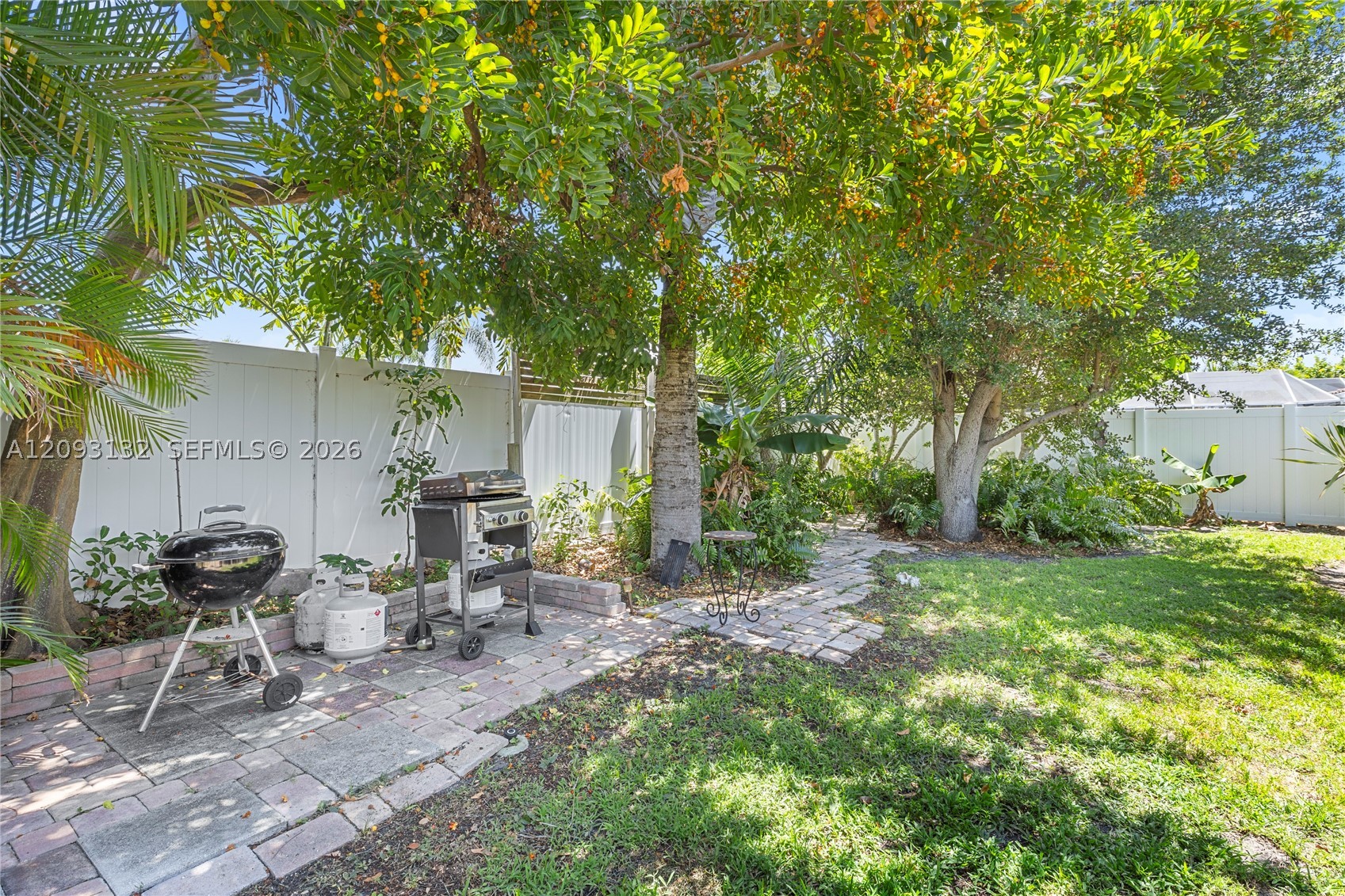 809 SE 14th Dr, Deerfield Beach FL 33441