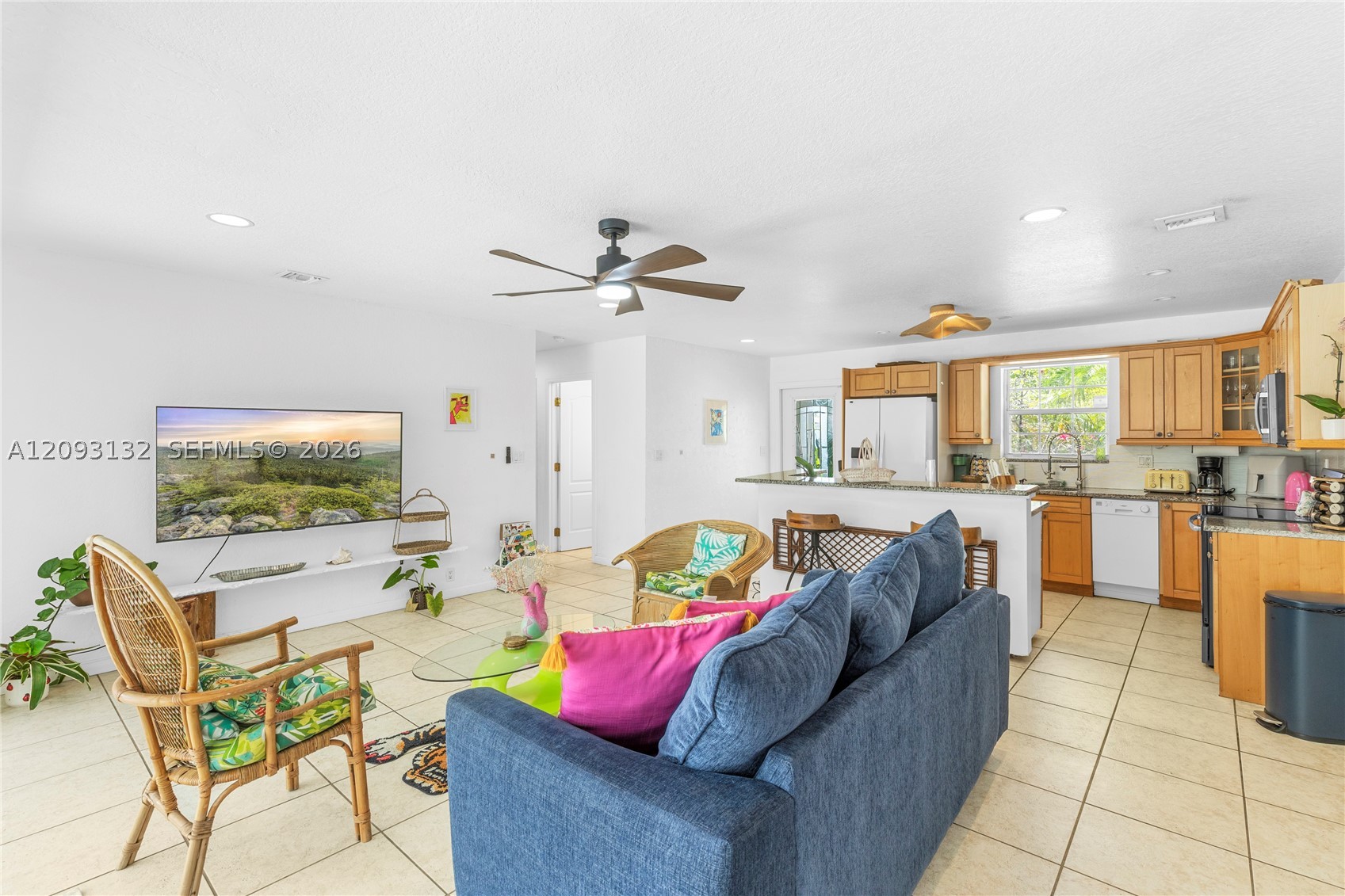 809 SE 14th Dr, Deerfield Beach FL 33441