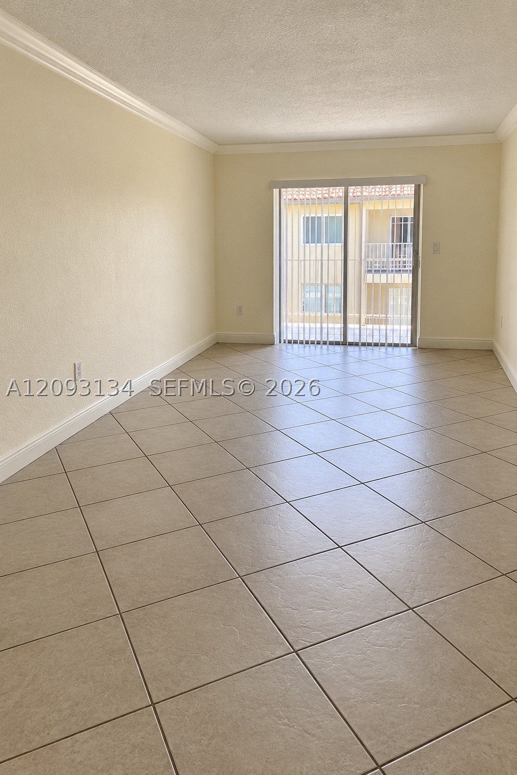 13900 Lake Placid Ct #A38, Miami Lakes FL 33014