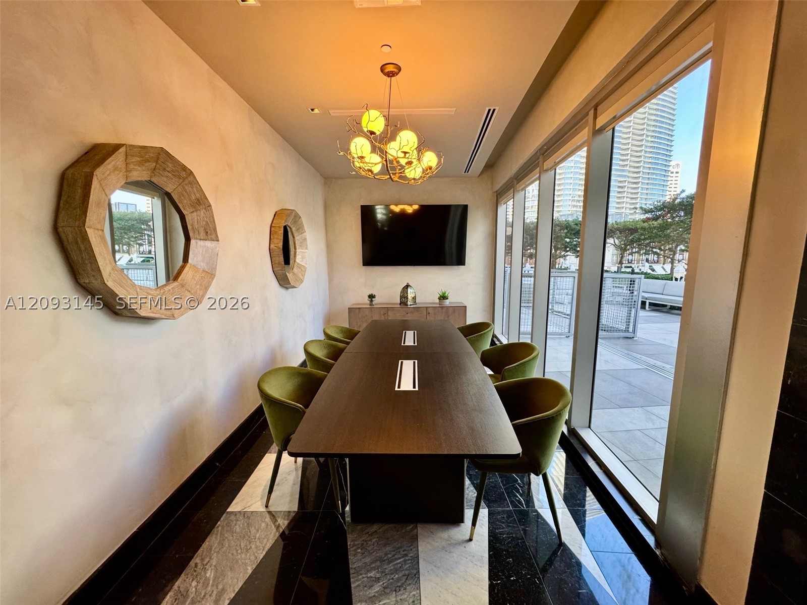 485 Brickell Ave #1809, Miami FL 33131