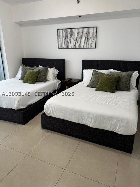 485 Brickell Ave #1809, Miami FL 33131
