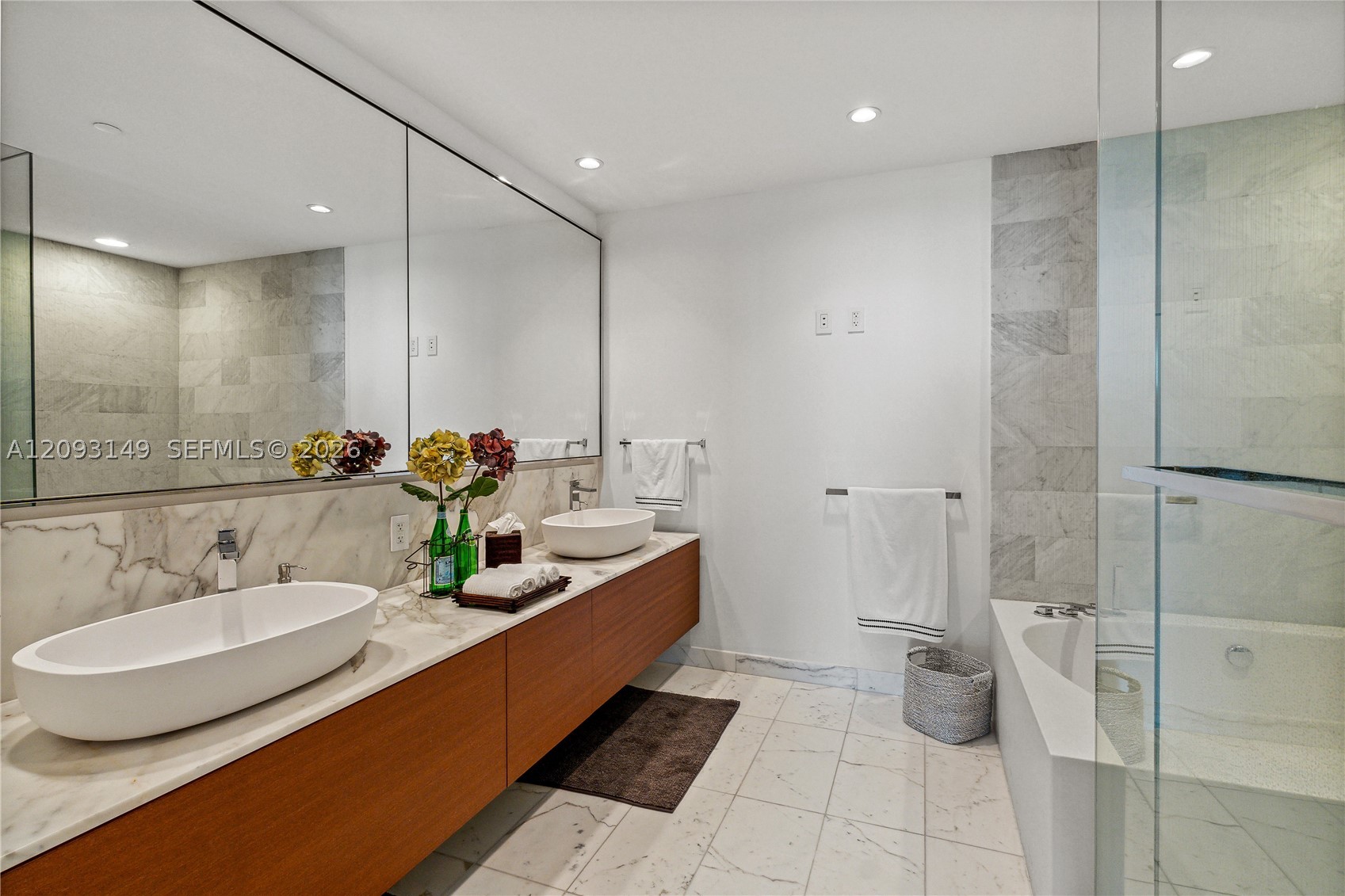 10201 Collins Ave #705, Bal Harbour FL 33154