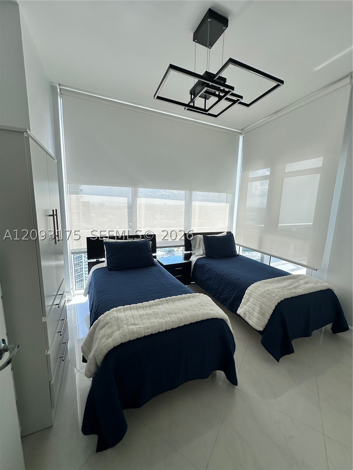 18201 Collins Ave #4505, Sunny Isles Beach FL 33160